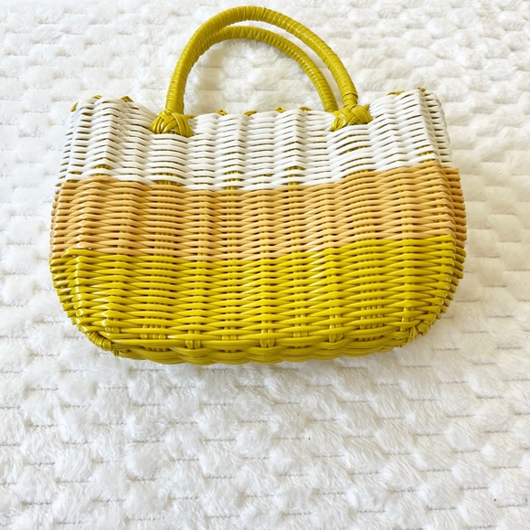Yellow Medium Deep Woven Recyclyed Plastic High Capacity Handbag - Picture 4 of 10